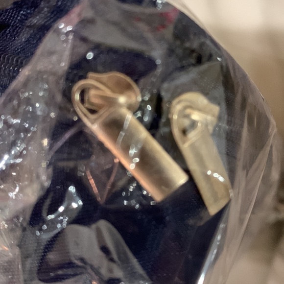 NWT 4 piece Cube Organizer set with Name Tag. Original packaging - Picture 4 of 4